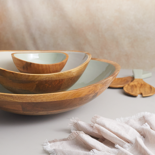 Madras Medium Bowl, Sage - Rustike Home