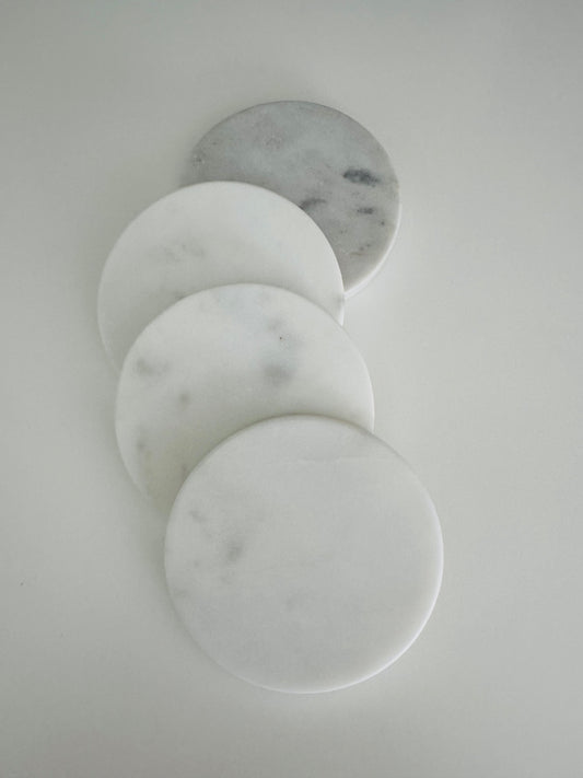 Off-White Tones Marble Round Coasters, Set of 4 - Rustike Home