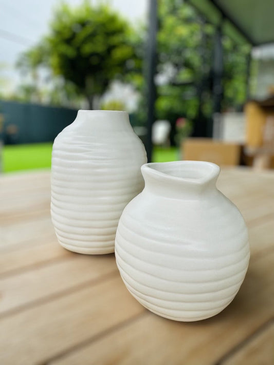 White Ribbed Vase Flower Vase Pot for Home Decor | Style 150. - Rustike Home