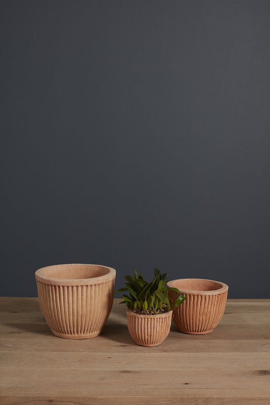 Round Ribbed "Selma" Terracotta Fluted Planter Pot for Plants - Rustike Home