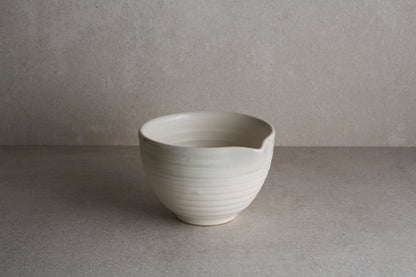 Matte Grey Matcha 12 oz "Yukiwa" Bowl with Spout
