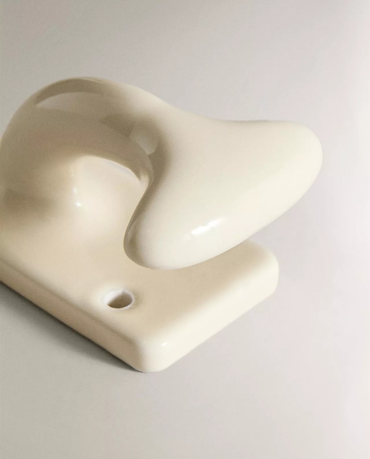 White Ceramic Wall Hook – Minimalist Towel & Coat Hook
