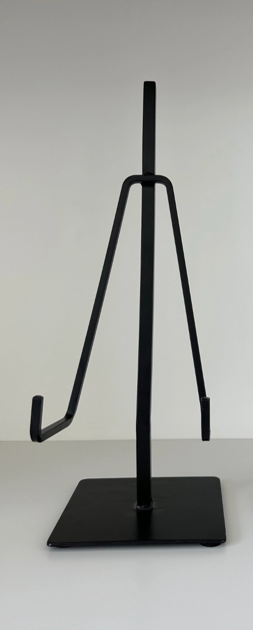 Dual Arm Black Iron Easel | Home Decor - Rustike Home