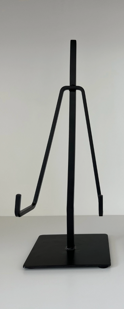 Dual Arm Black Iron Easel | Home Decor - Rustike Home