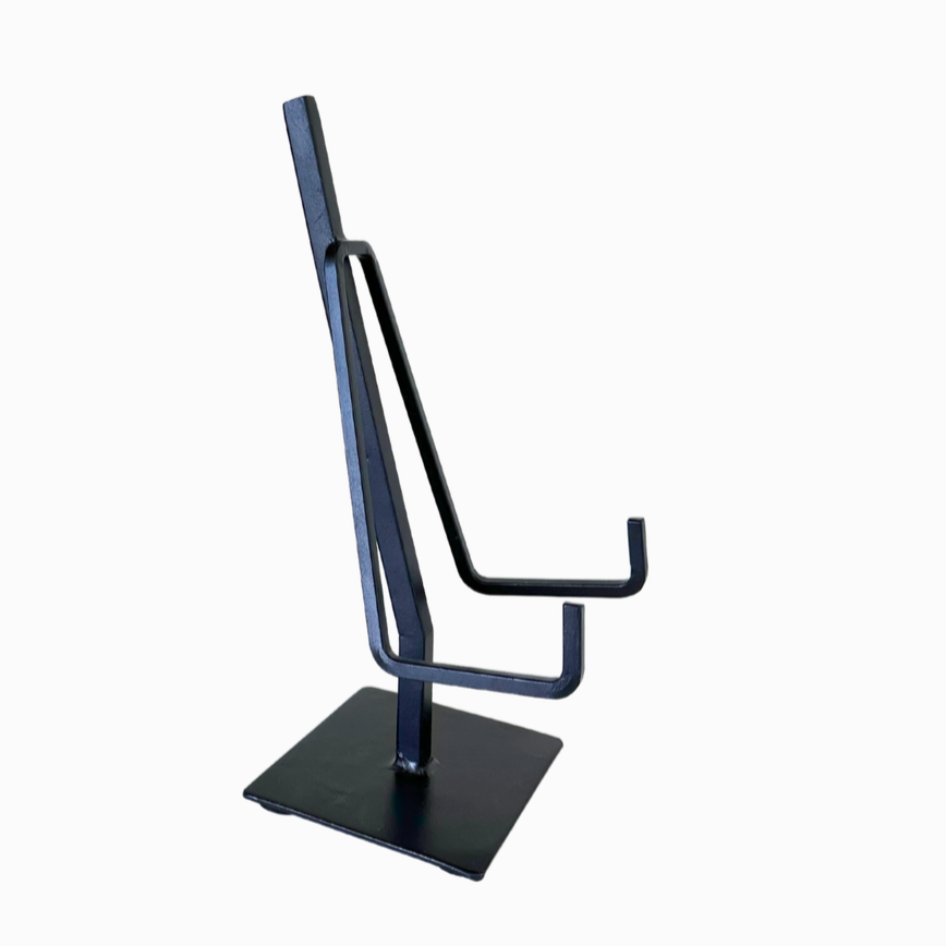 Dual Arm Black Iron Easel | Home Decor - Rustike Home