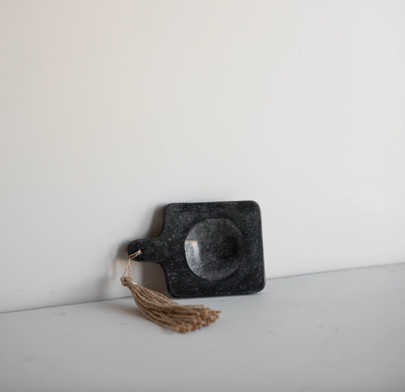 Black & White Marble Paddle Spoon Rest with Jute Tassel - Rustike Home