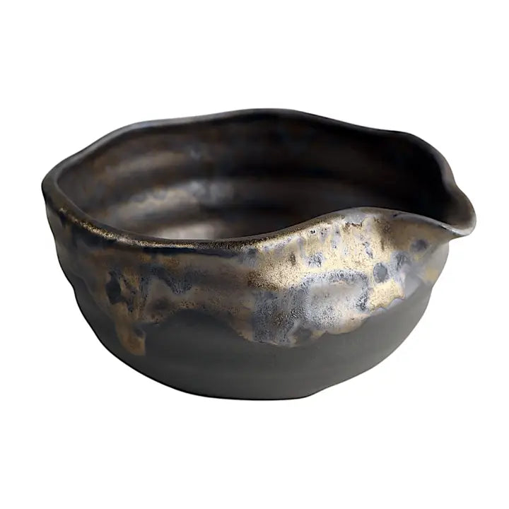 Black & Gold Matcha 12 oz "Katakuchi" Bowl with Spout