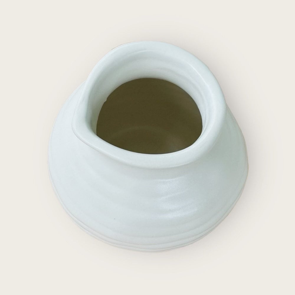 White Ribbed Vase Flower Vase Pot for Home Decor | Style 150. - Rustike Home