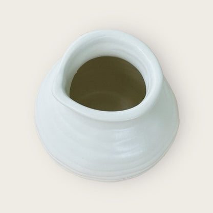 White Ribbed Vase Flower Vase Pot for Home Decor | Style 150. - Rustike Home